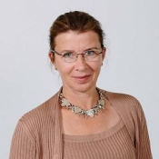 Dr Renata Rams-Harvey